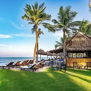 4* Station touristique Hoi An Beach Resort